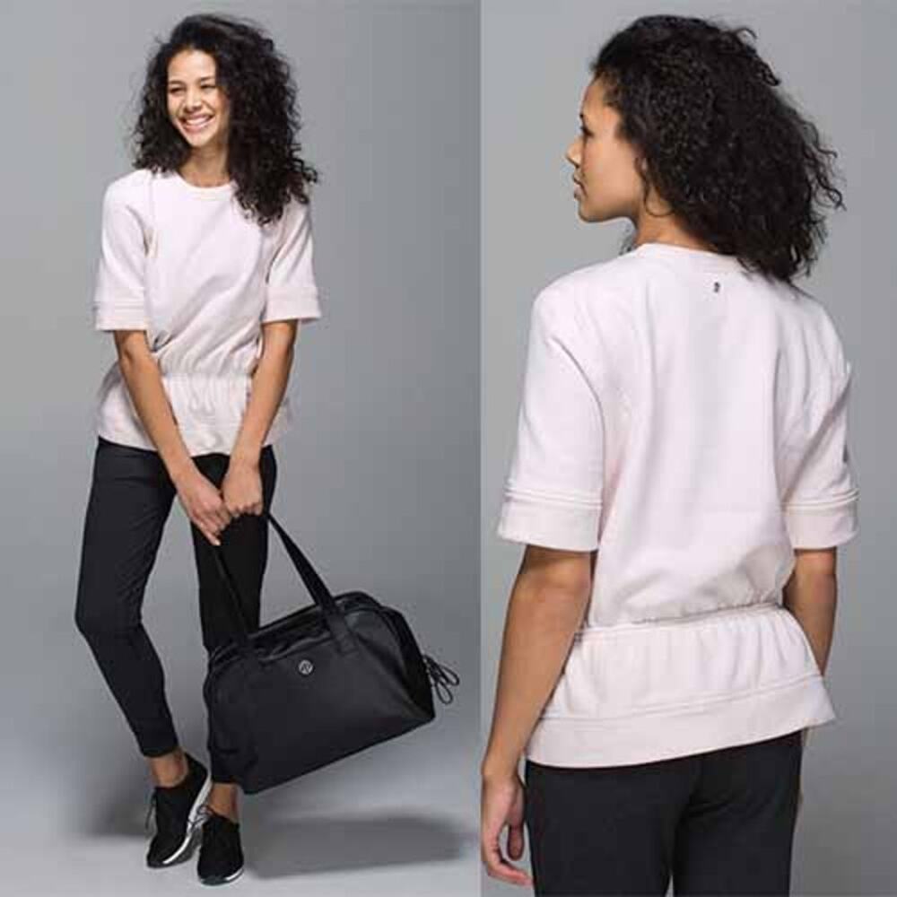 NWT Lululemon Peplum Pullover Elastic Hem Short Sleeve Top Neutral Blush Size: 8